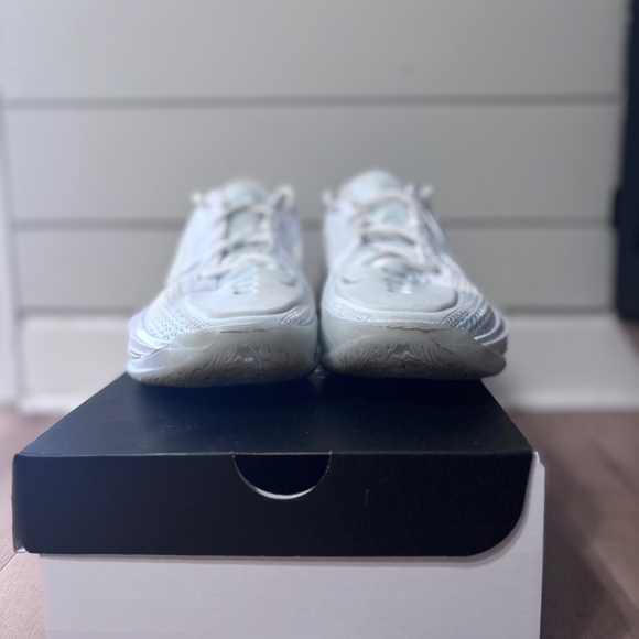 Nike GT Cut 1 All white Size 7.5 - Picture 2 of 6